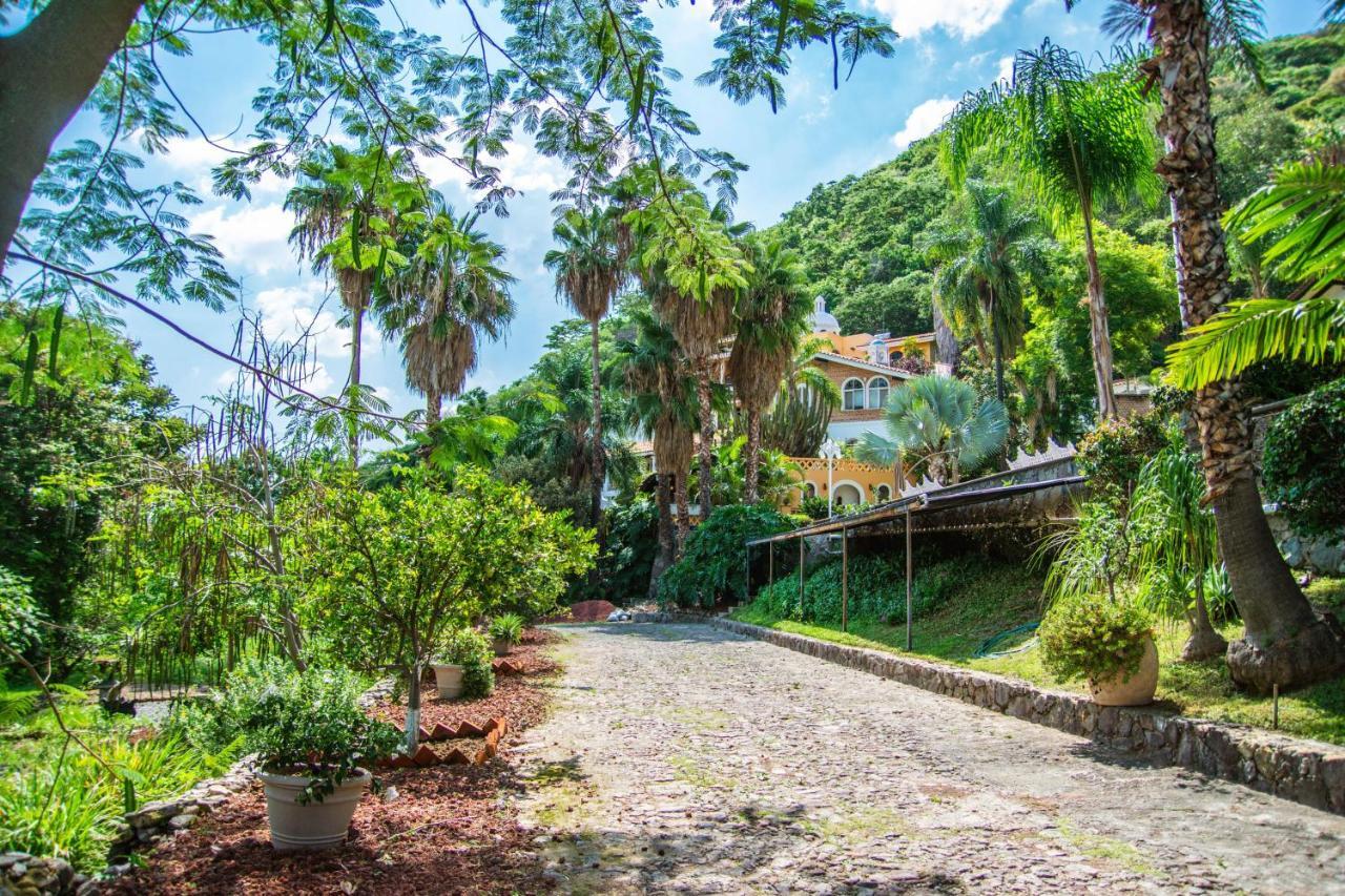 Casa Galeana- Tropical 1-bd 1-wc Mountain Luxury With Stunning Views Villa