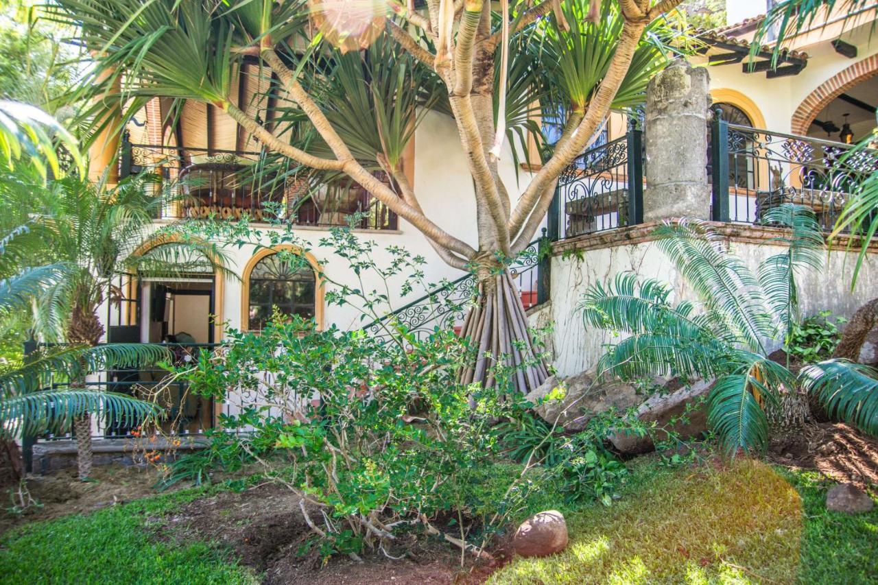 Casa Galeana- Tropical 1-bd 1-wc Mountain Luxury With Stunning Views *