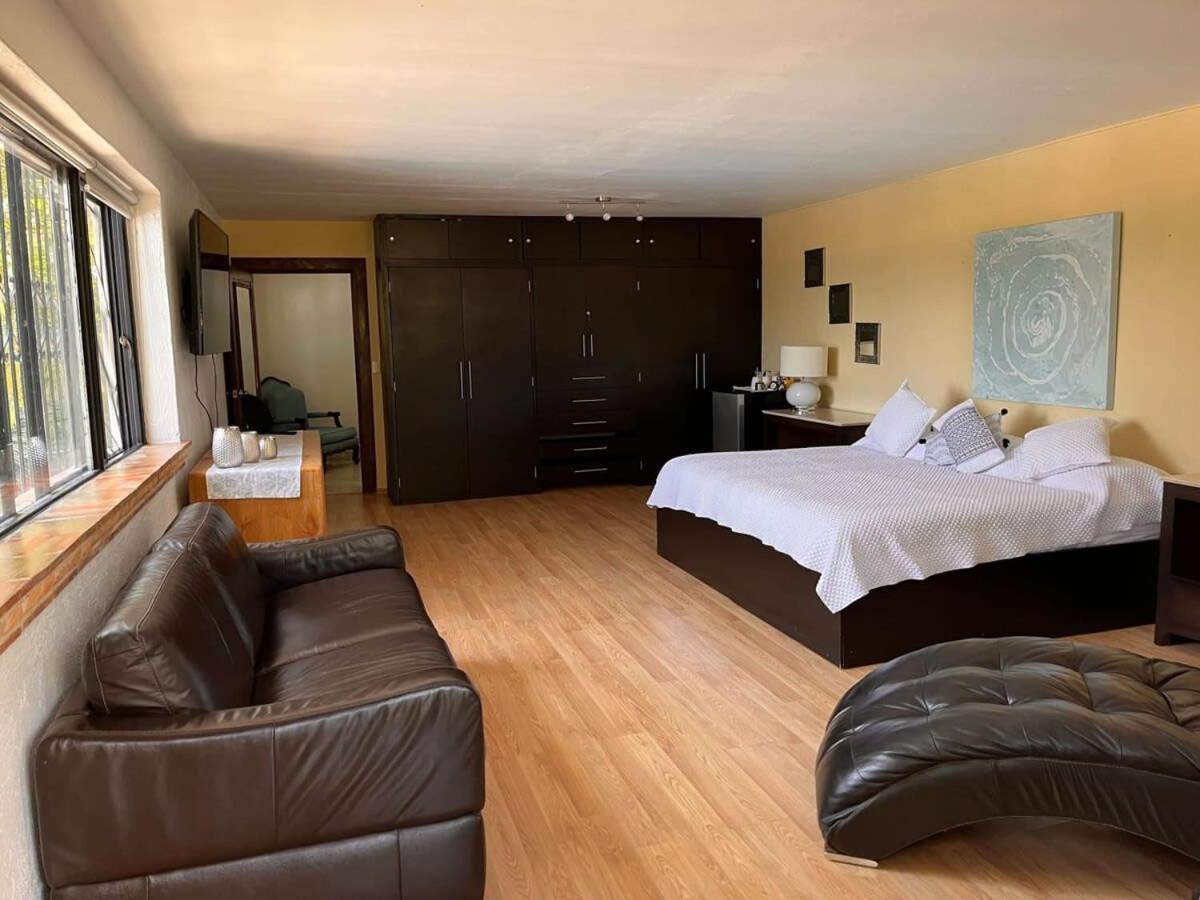 Casa Galeana- Tropical 1-bd 1-wc Mountain Luxury With Stunning Views Villa Ajijic