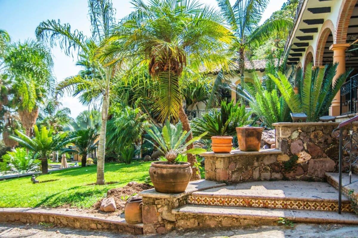 Villa Casa Galeana- Tropical 1-bd 1-wc Mountain Luxury With Stunning Views *