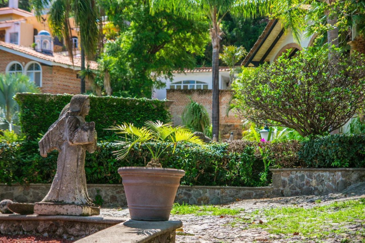 Casa Galeana- Tropical 1-bd 1-wc Mountain Luxury With Stunning Views * Ajijic