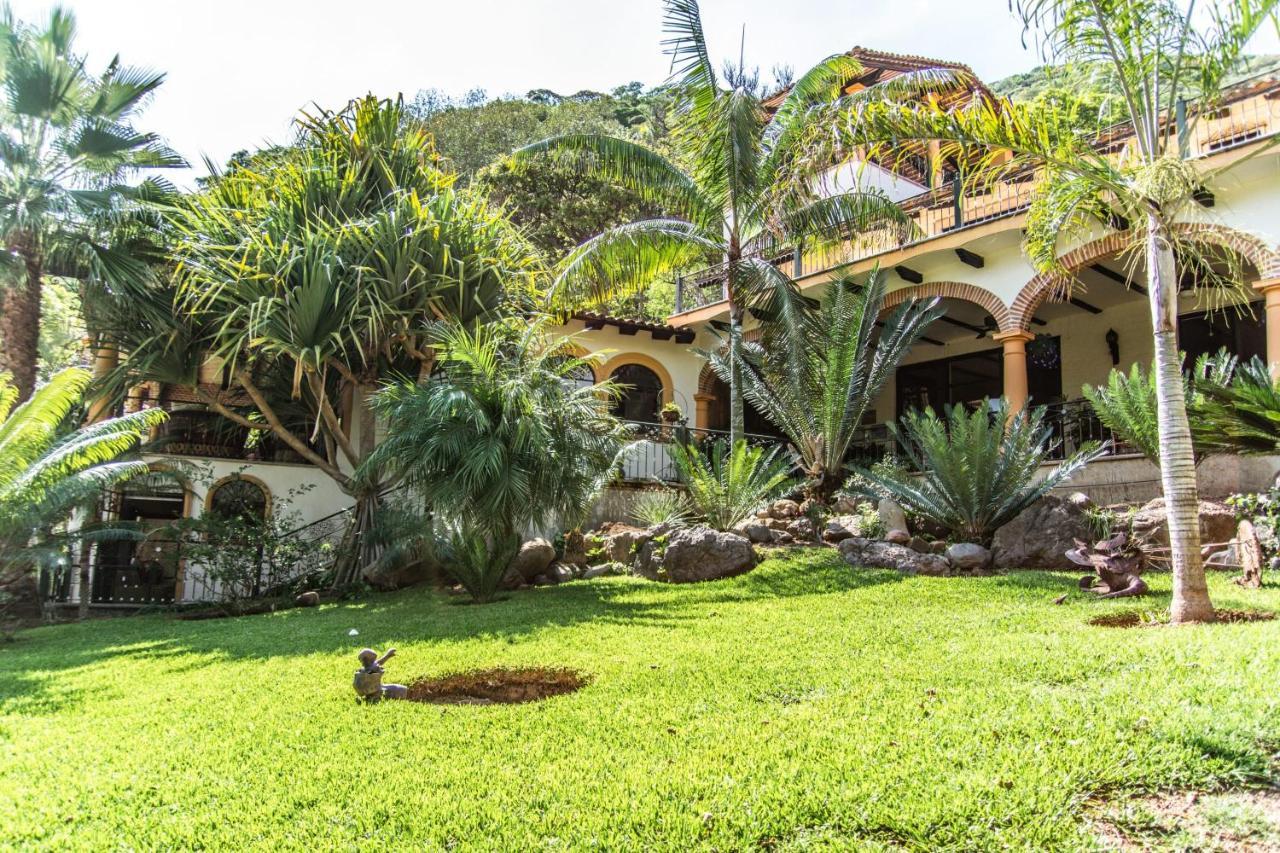 Villa Casa Galeana- Tropical 1-bd 1-wc Mountain Luxury With Stunning Views