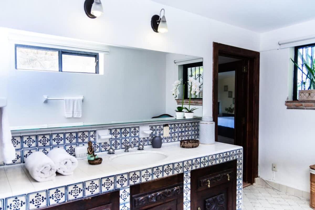 Casa Galeana- Tropical 1-bd 1-wc Mountain Luxury With Stunning Views Ajijic