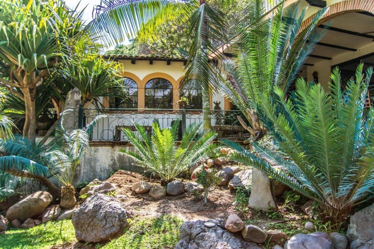 Villa Casa Galeana- Tropical 1-bd 1-wc Mountain Luxury With Stunning Views Ajijic